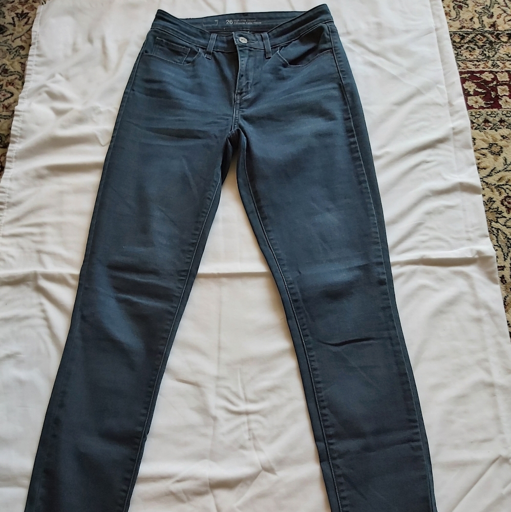 High Rise Skinny Jeans **LEVI'S**